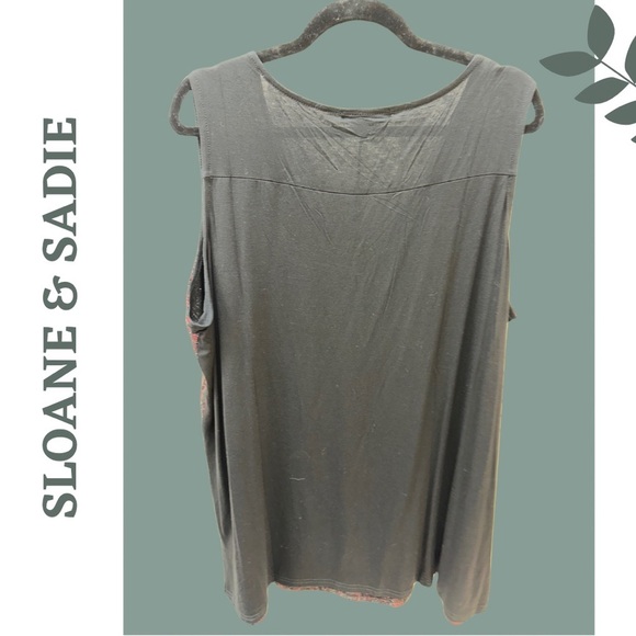 🛍️3/$40 Sloane & Sadie Black and Red Sequin Sleeveless  Knit Top V Neck 3X - Picture 4 of 6